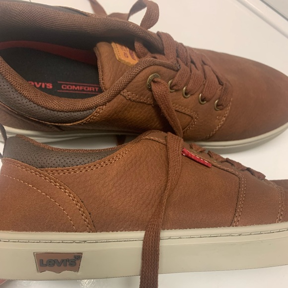 Levi's Other - Sale-Levi’s Brown shoes. US size 9.5. Pics of shoe size chart, low price steal!